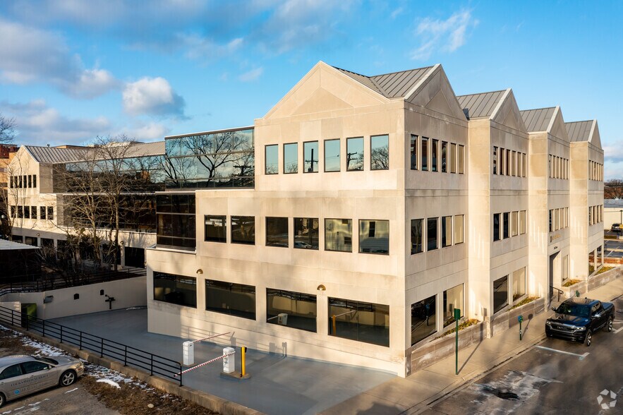 More Photos Of 260 E Brown St, Birmingham Office For Lease