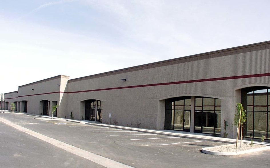 More Photos Of 1725 W Williams Dr, Phoenix Unknown For Lease