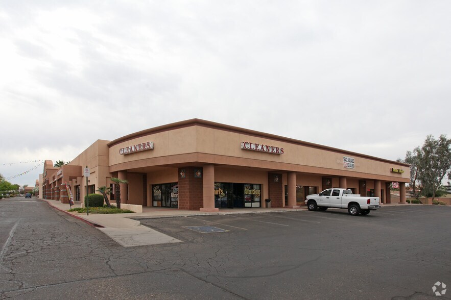 More Photos Of 4915-4965 N 51st Ave, Glendale Unknown For Lease