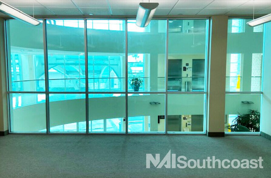 More Photos Of 1050 SE Monterey Rd, Stuart Medical For Lease