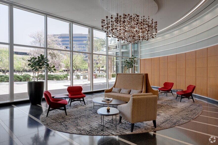 More Photos Of 2325 E Camelback Rd, Phoenix Office For Lease