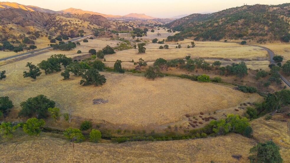 More Photos Of 47069 Crump Ln, Coalinga Land For Sale