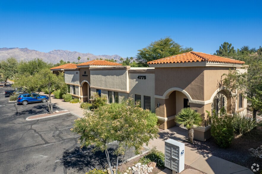 More Photos Of 4771-4775 E Camp Lowell Dr, Tucson Office For Lease