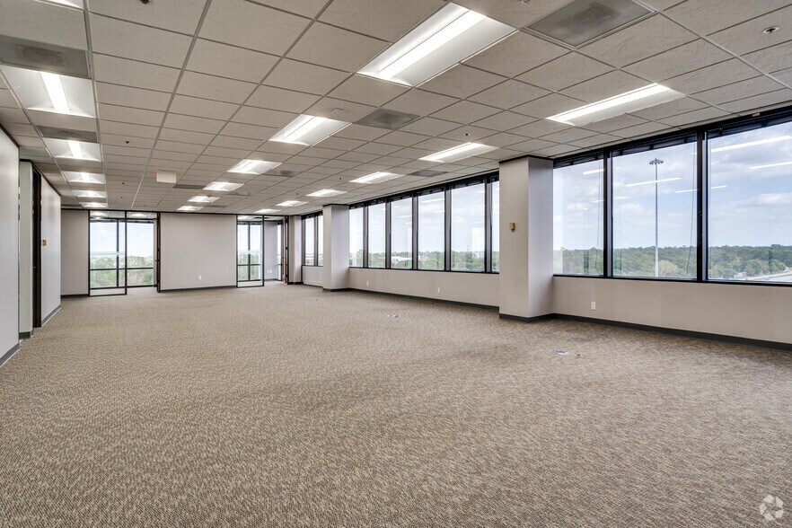 More Photos Of 1225 N Loop Fwy W, Houston Office For Lease