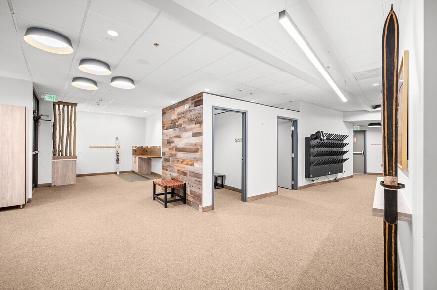 More Photos Of 137 Benchmark Rd, Avon Apartments For Sale