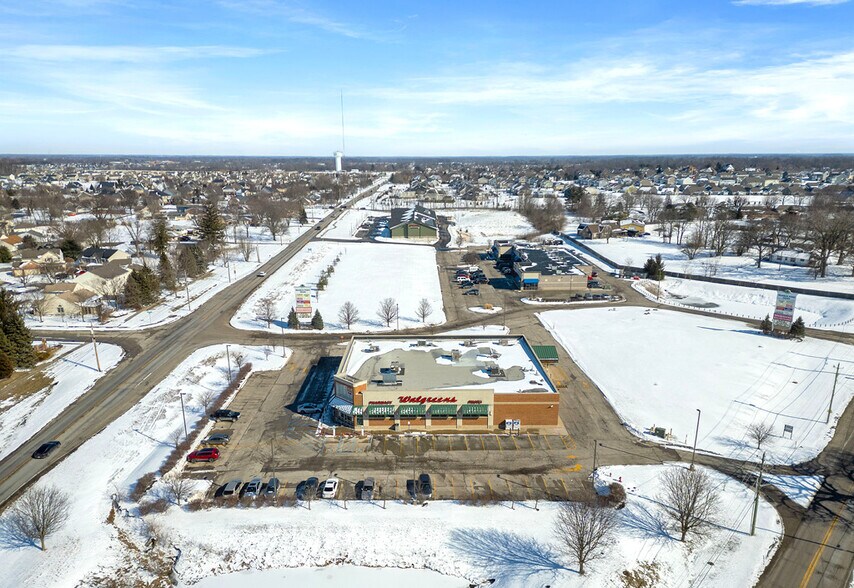 More Photos Of 6745 E Southport Rd, Indianapolis Drugstore For Sale