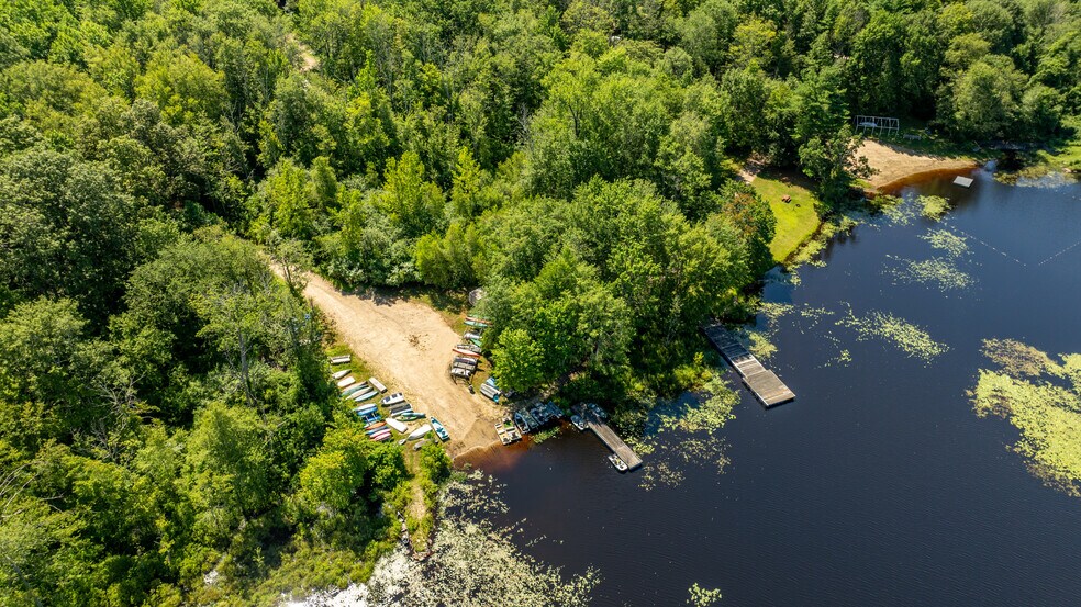More Photos Of 1379 CT-197, Woodstock Specialty For Sale