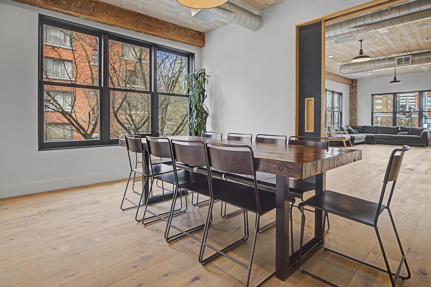 More Photos Of 2131-2137 2nd Ave, Seattle Office For Lease
