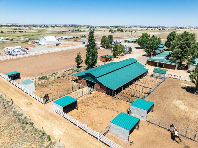 More Photos Of 7950 N Coyote Springs Rd, Prescott Valley Horse Stables For Sale