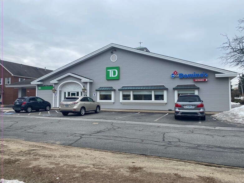 More Photos Of 184 Route 101, Bedford Bank For Lease