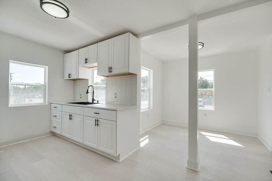 More Photos Of 3801 Salem Ave, Dayton Office For Sale