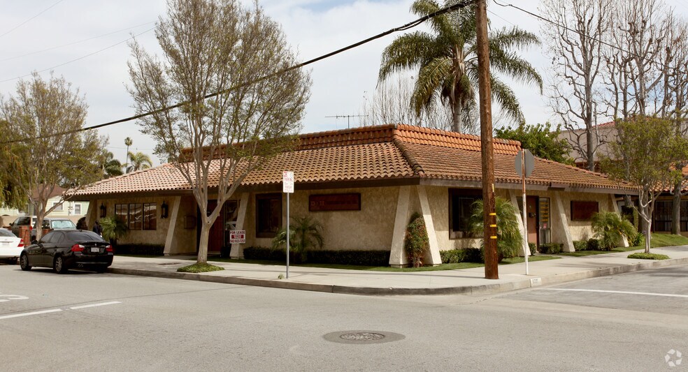 Primary Photo Of 8201 4th St, Downey Office For Lease