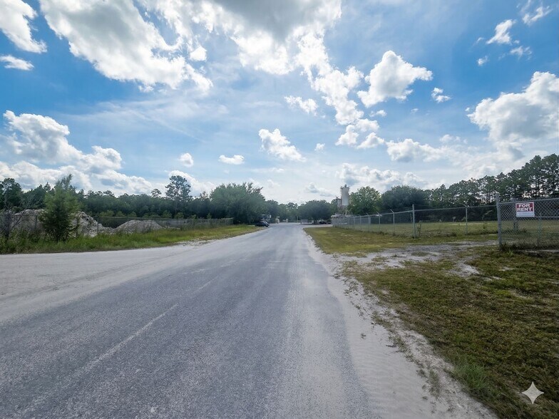 More Photos Of Industrial Park Rd, Green Cove Springs Land For Lease