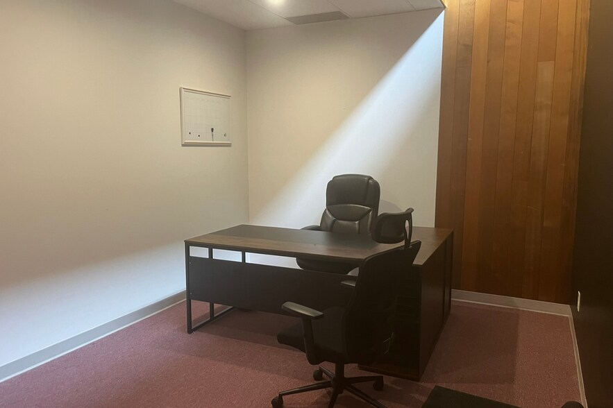 More Photos Of 6200-6250 Excelsior Blvd, Saint Louis Park Office For Lease