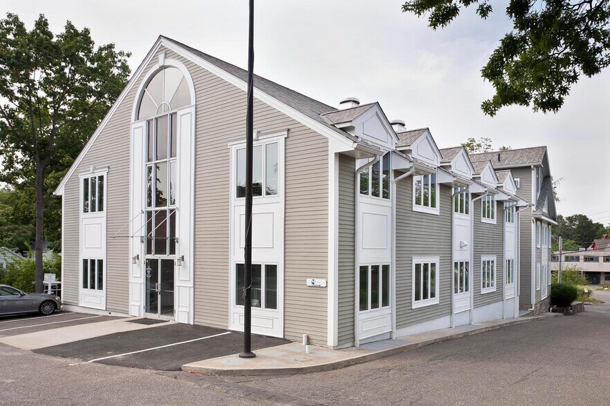More Photos Of 15 Ketchum St, Westport Office For Lease