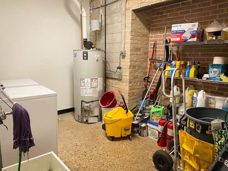 More Photos Of 2401 Main St, Evanston Warehouse For Sale