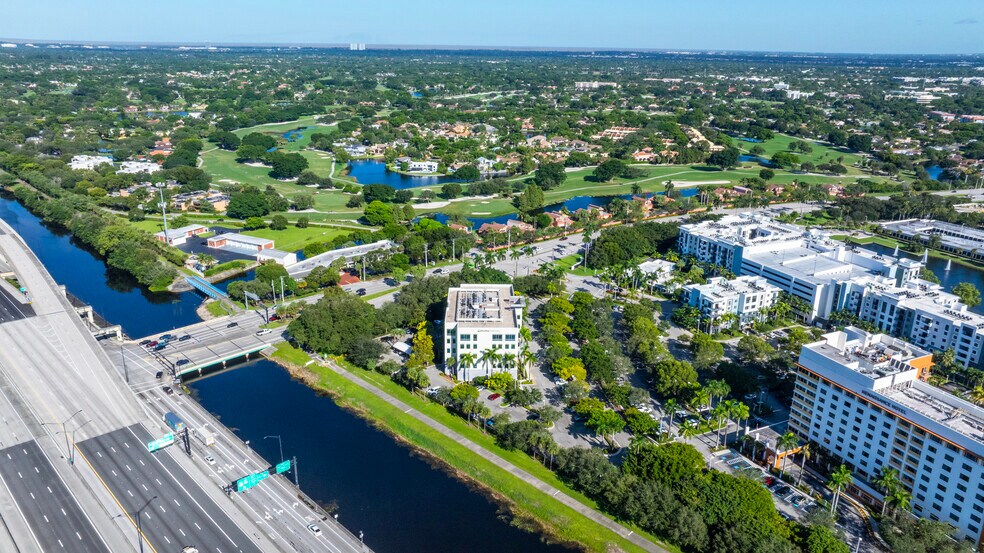 More Photos Of 1250 S Pine Island Rd, Plantation Office For Lease