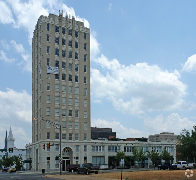 More Photos Of 228 Holmes Ave NE, Huntsville Office For Lease