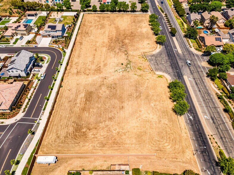 More Photos Of Walnut Blvd, Brentwood Land For Sale