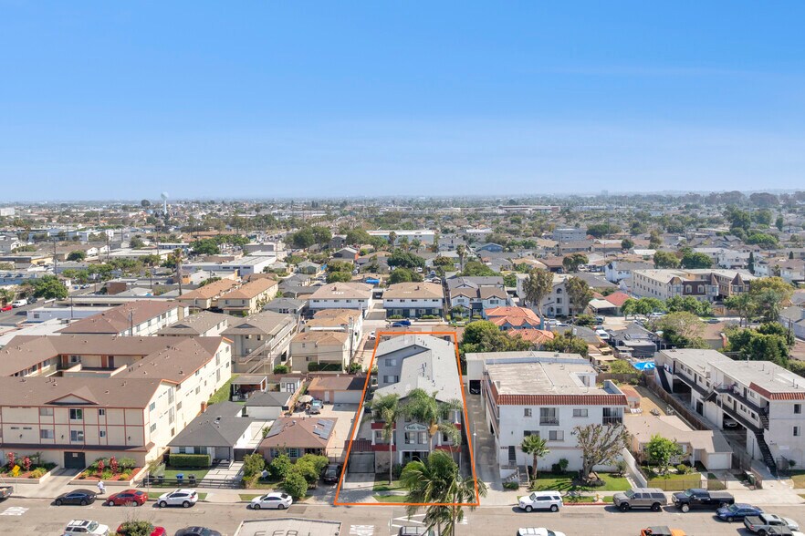 More Photos Of 4838 W 118th St, Hawthorne Apartments For Sale