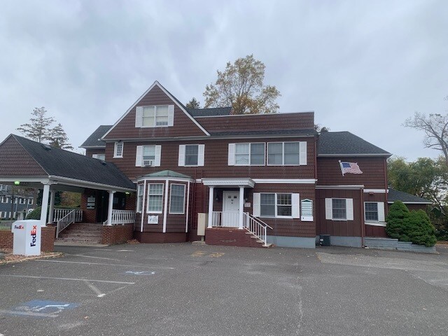 More Photos Of 250 Washington St, Toms River Loft Creative Space For Lease