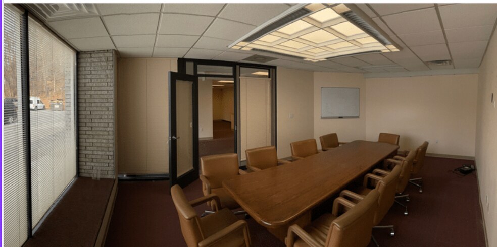 More Photos Of 69 Westchester Ave, Pound Ridge Storefront Retail Office For Lease