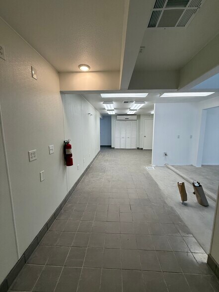 More Photos Of 107 W Pacheco Blvd, Los Banos Restaurant For Sale