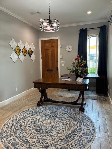 More Photos Of 12828 Willow Centre Dr, Houston Medical For Sale