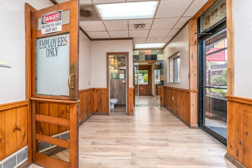 More Photos Of 1486 Abbott Rd, Lackawanna Freestanding For Sale