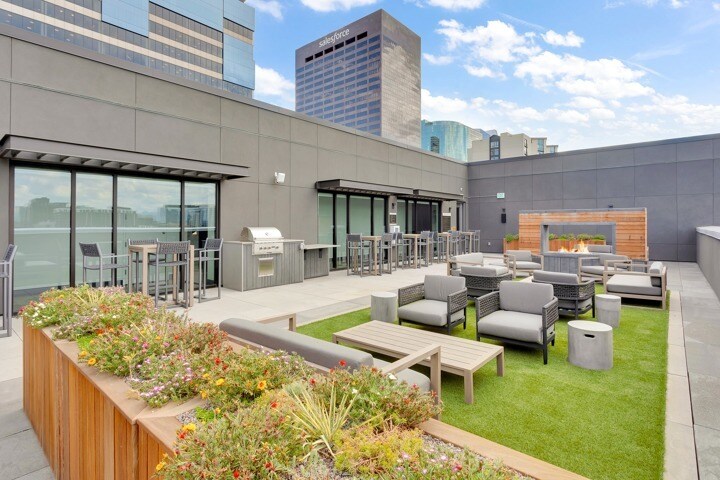 More Photos Of 1840 Market St, Denver Apartments For Lease