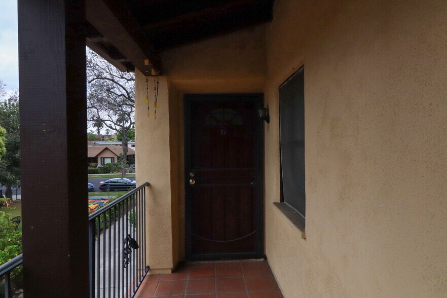 More Photos Of 921 N Lacy St, Santa Ana Apartments For Sale