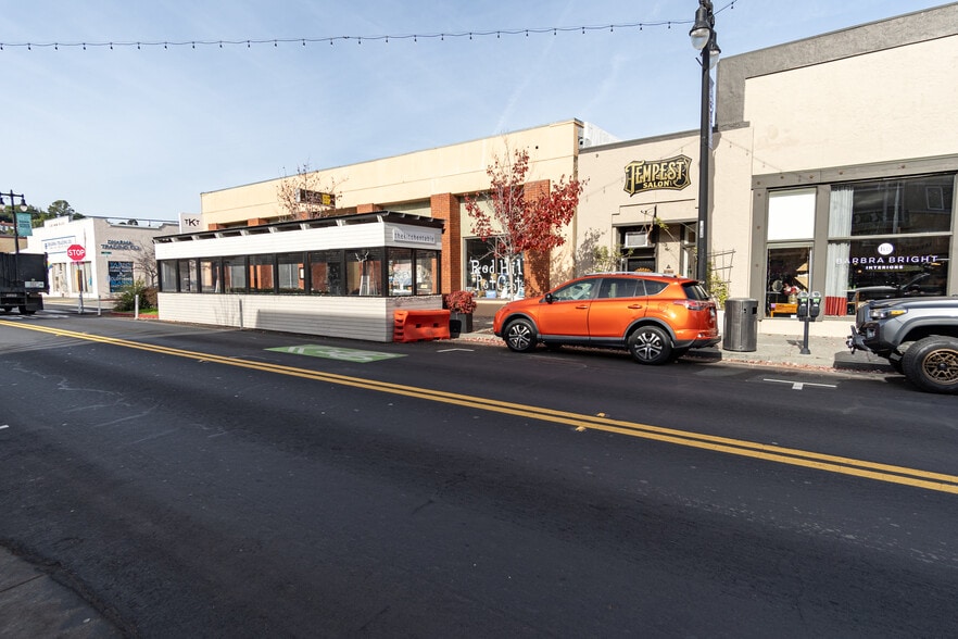 More Photos Of 100 F St, San Rafael Storefront Retail Office For Sale