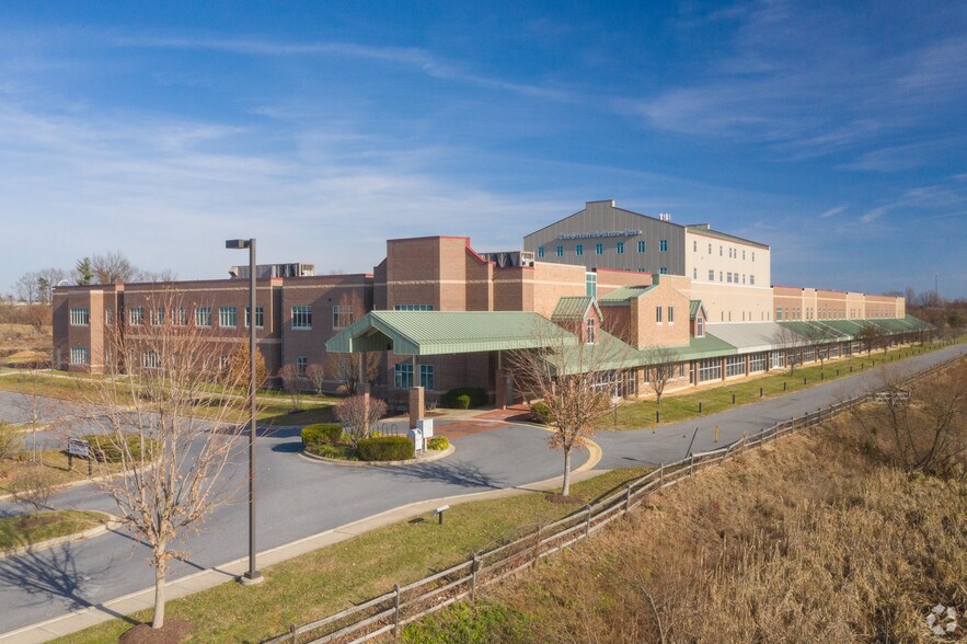 Primary Photo Of 351 Ballenger Center Dr, Frederick Office For Lease