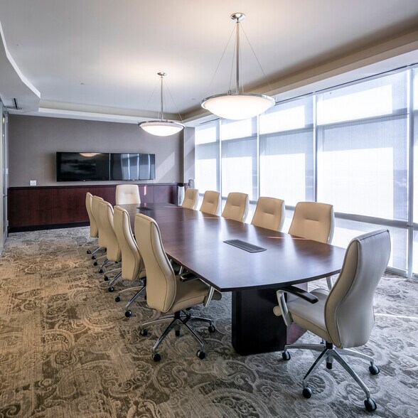 More Photos Of 455 E Medical Center Blvd, Webster Medical For Lease