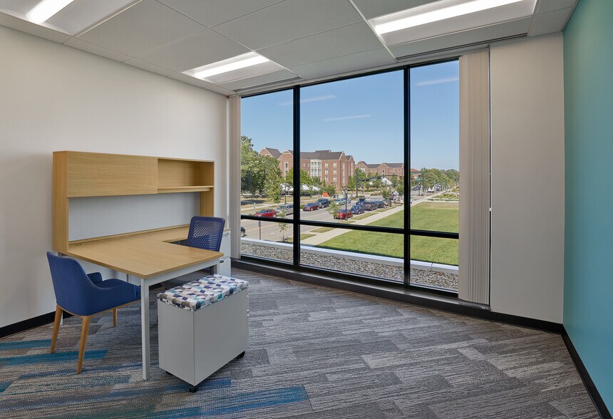 More Photos Of 101 Foundry Dr, West Lafayette Office For Lease