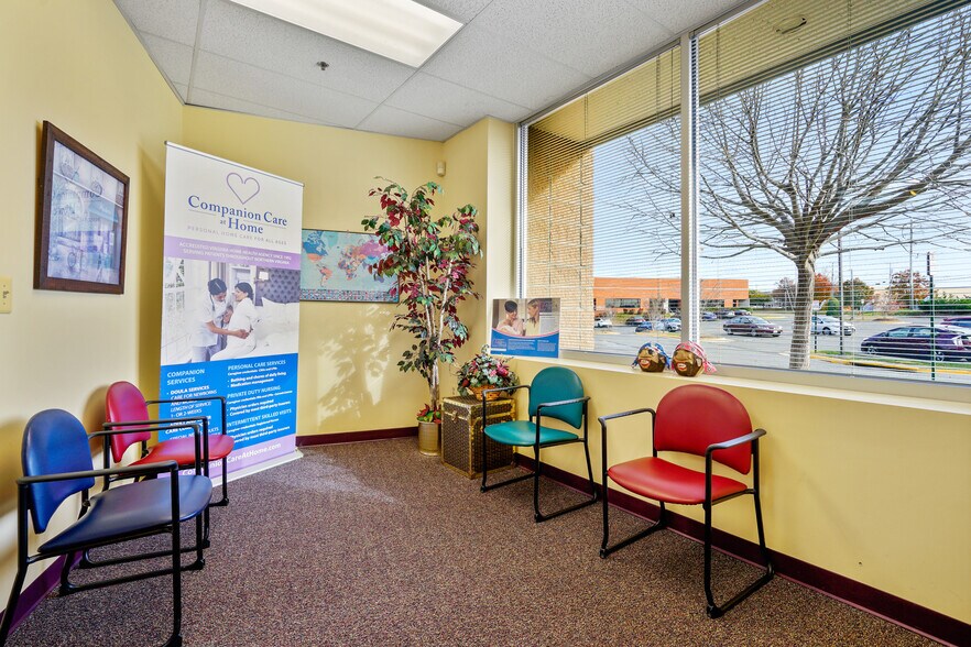 More Photos Of 4437 Brookfield Corporate Dr, Chantilly Office For Sale