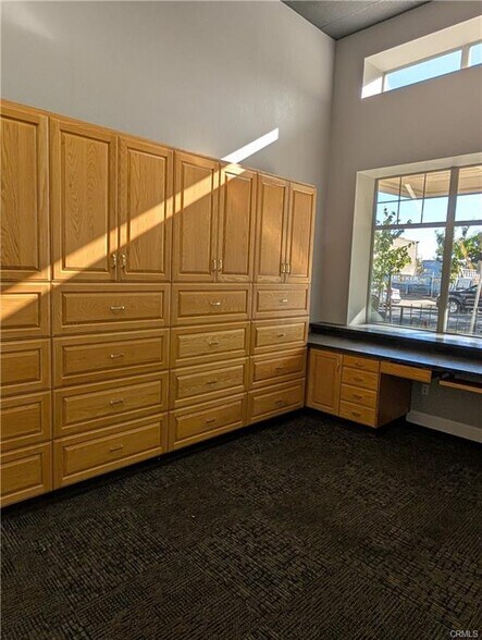 More Photos Of 635 W Main St, Merced Office For Sale