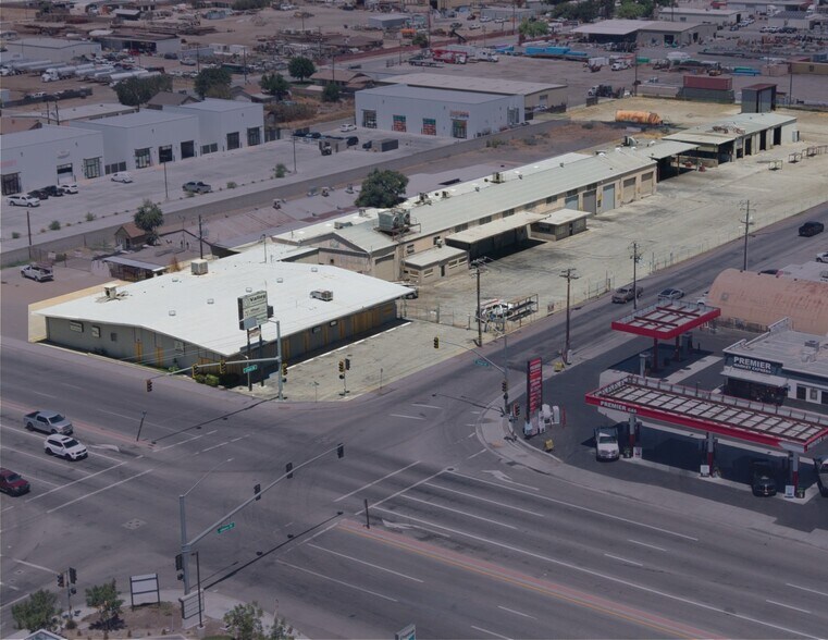 Primary Photo Of 4000 Rosedale Hwy, Bakersfield Warehouse For Sale