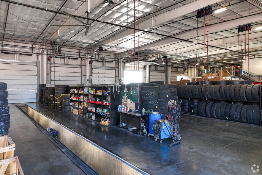 More Photos Of 3501 S Burleson Blvd, Alvarado Truck Terminal For Sale
