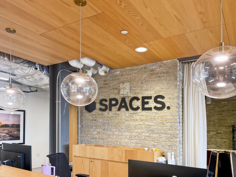 More Photos Of 1433 N Water St, Milwaukee Coworking Space