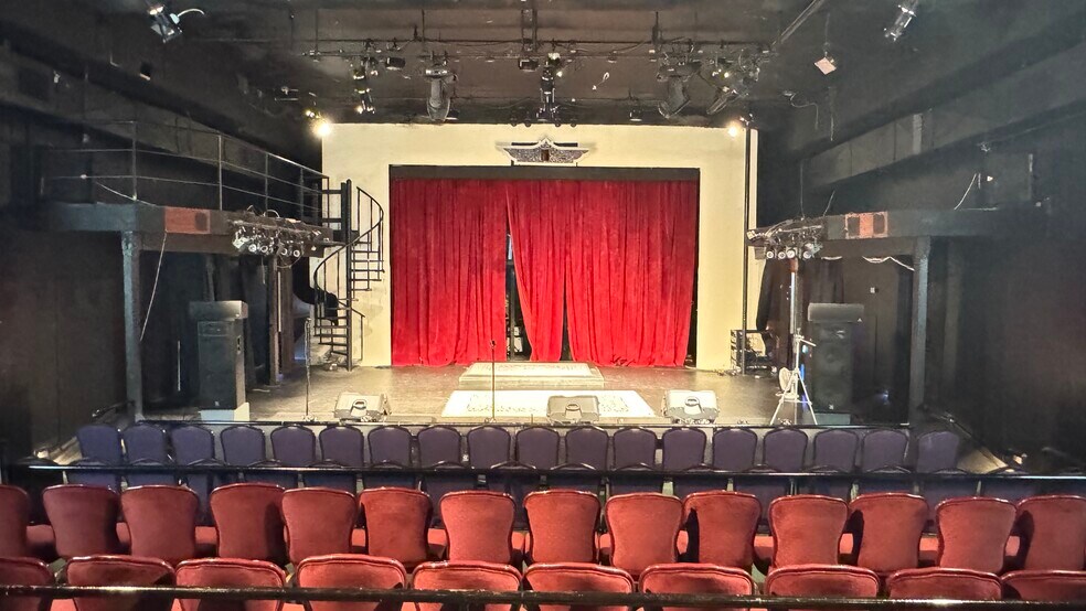 More Photos Of 7711 Main St, Midvale Movie Theatre For Sale