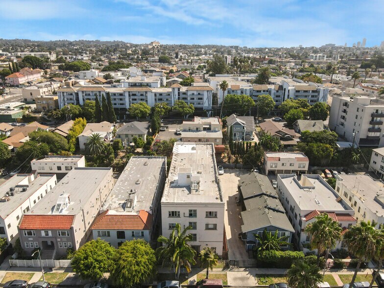 More Photos Of 138 S Westmoreland Ave, Los Angeles Apartments For Sale