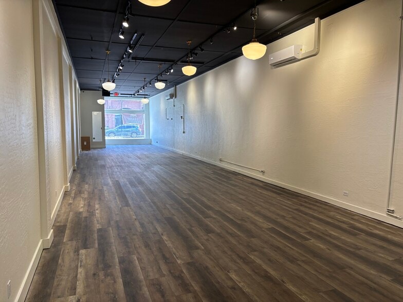 More Photos Of 109 N Leroux St, Flagstaff Storefront For Lease