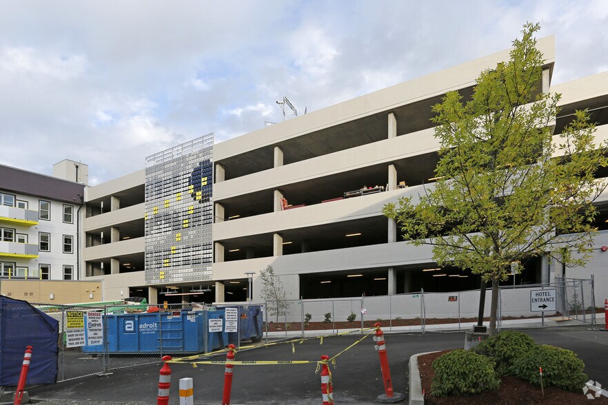 More Photos Of 2119 Franklin Blvd, Eugene Apartments For Lease