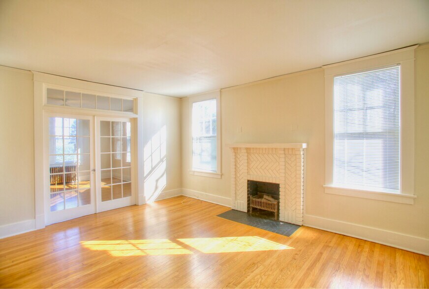 More Photos Of 1919 Hampton Ave, Augusta Apartments For Sale