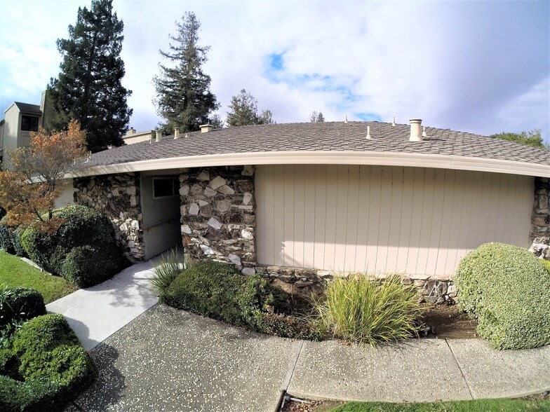 More Photos Of 14525-14547 S Bascom Ave, Los Gatos Medical For Lease