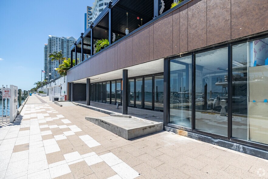 More Photos Of 801 Brickell Bay Dr, Miami Apartments For Sale