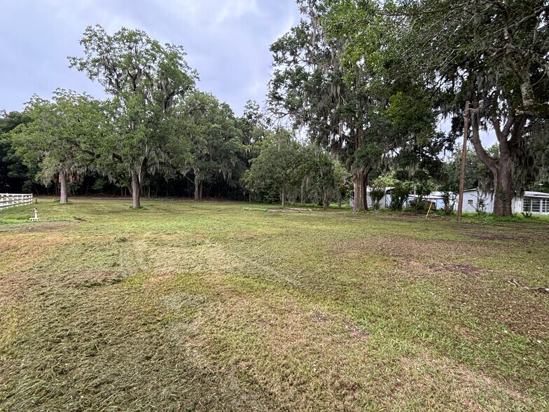 More Photos Of 12845 NE Jacksonville Rd, Anthony Land For Sale