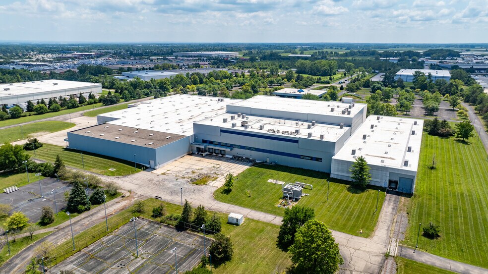 More Photos Of 5300 Crosswind Dr, Columbus Manufacturing For Sale
