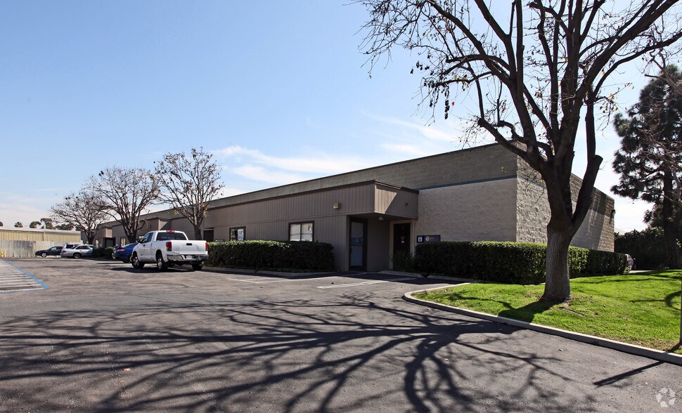 More Photos Of 2712 Transportation Ave, National City Unknown For Lease